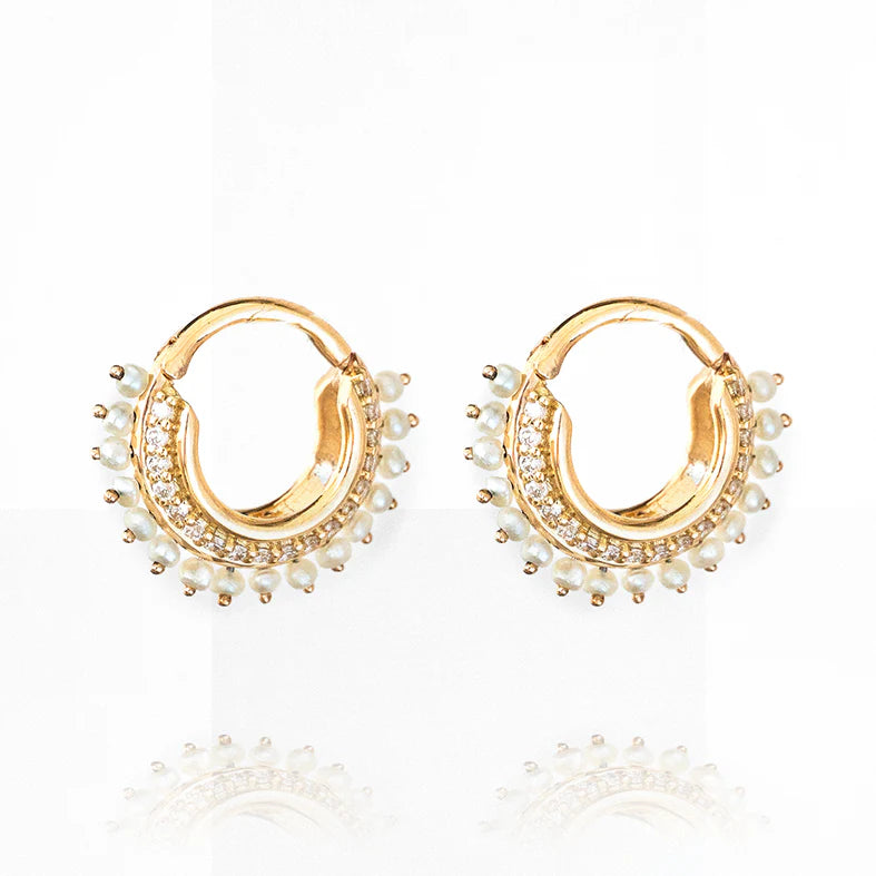 Diamond Pearl Array Huggies YG