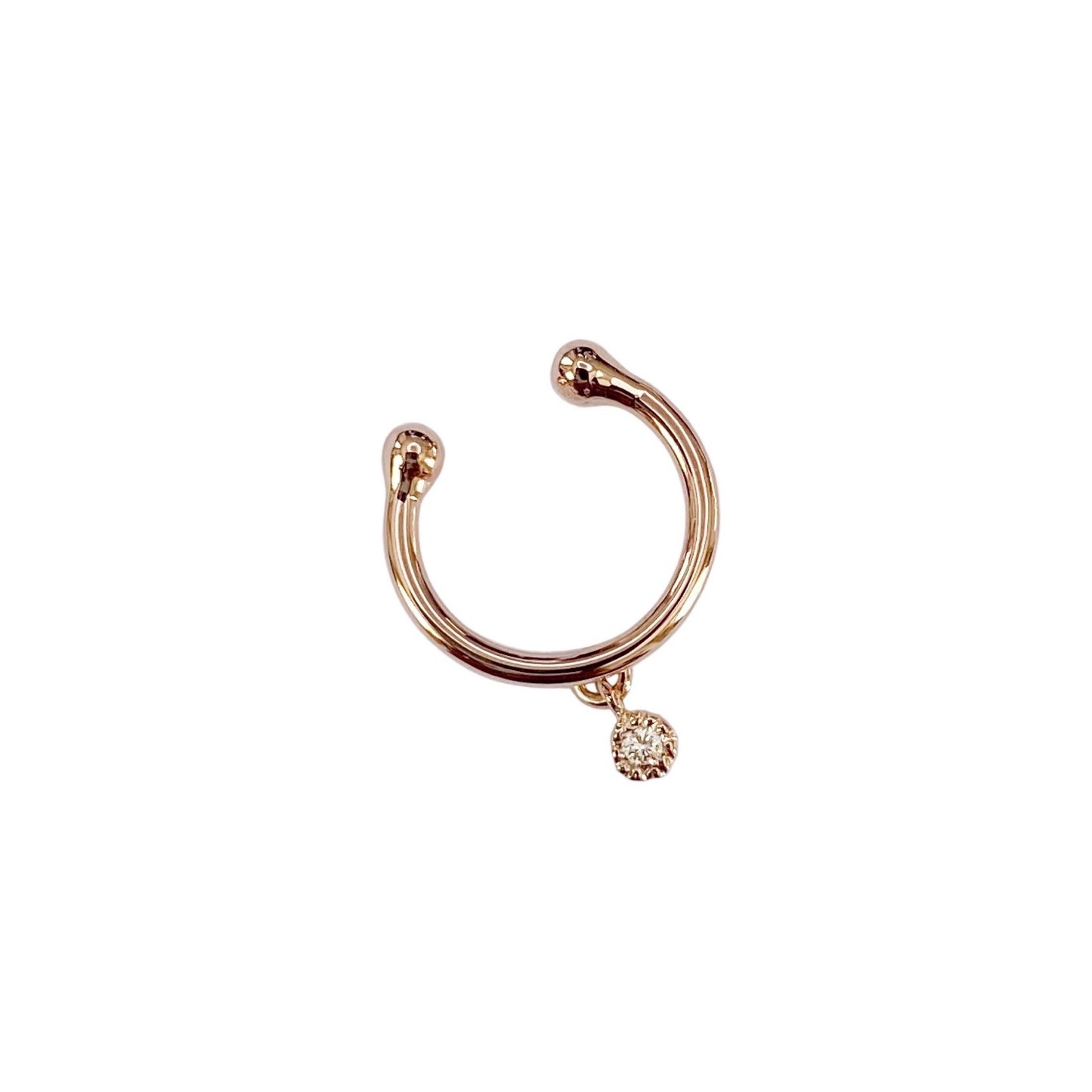 Zina Earcuff