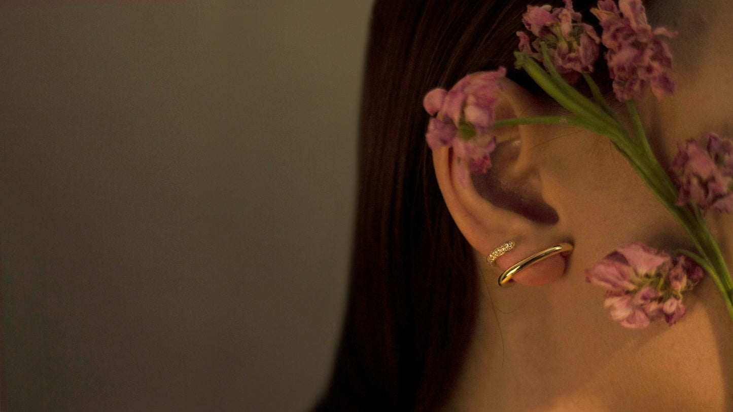 Mono Half Pavé Earring