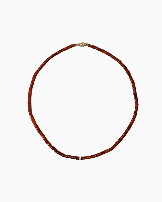 Tiny Diamond Rouge necklace