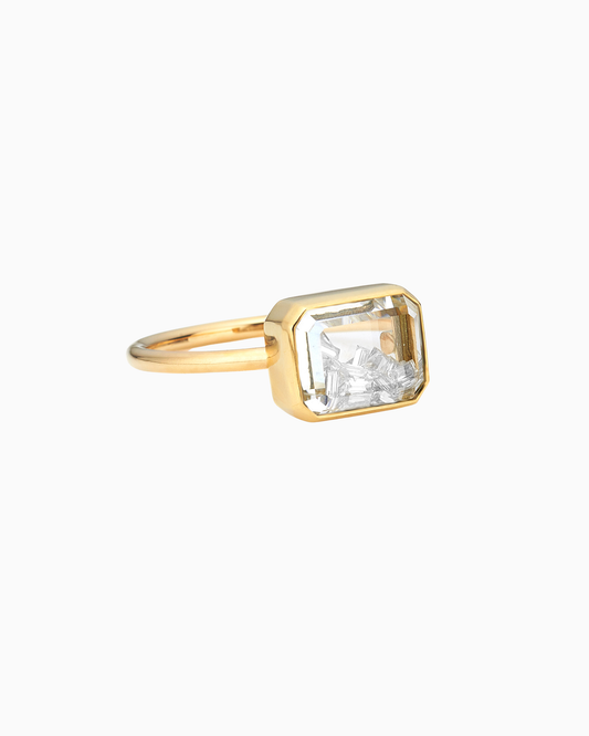 Esmeralda Diamond Ring